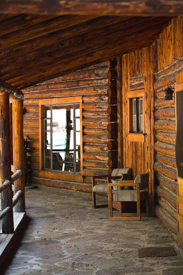The Aspen Lodge porch